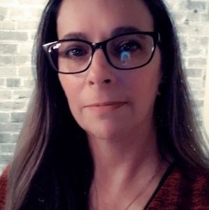 Meet your Posher, Sarah-jay